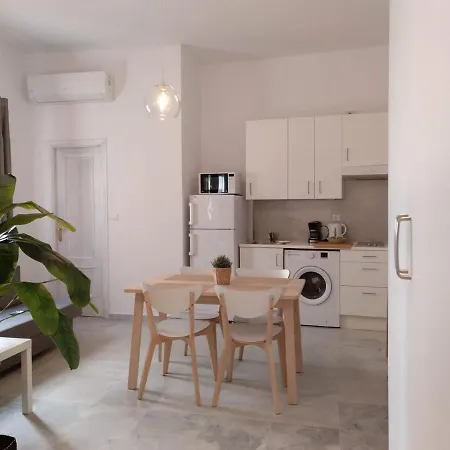 Hispalis Santa Angela Apartament *
